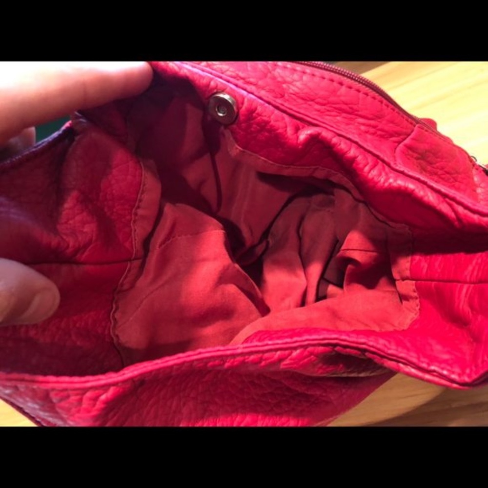 Large Red Tote - Picture 3 of 3